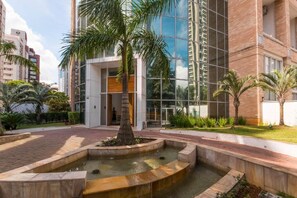 Exterior - Maximus Luxury in Nyc Berrini (São Paulo)