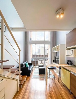 Classic Apartment, 1 Queen Bed with Sofa bed | Interior - Maximus Luxury in Nyc Berrini (São Paulo)