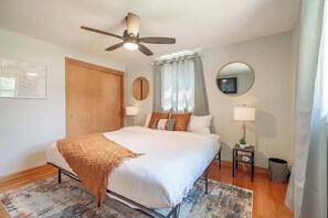 4 chambres, bureau, fer et planche à repasser, Wi-Fi