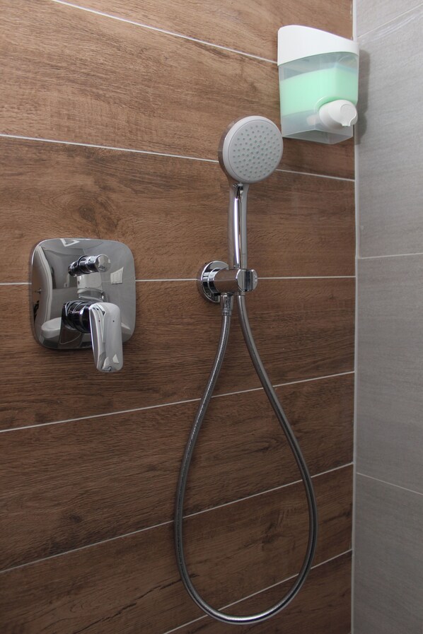 Appartement, 4 chambres, non-fumeur | Salle de bain