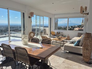 Living area - Villa with breathtaking bay view (El Mas Fumats , ROSES)