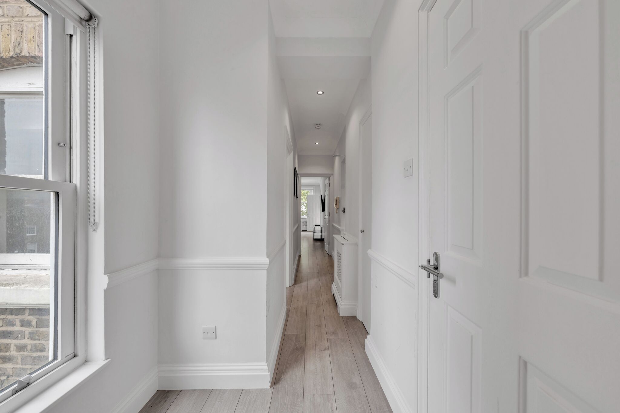 Superior Apartment | Hallway