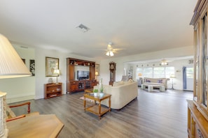 Casa (2 Bedrooms) | Interior