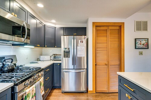 6 Mi to Okemo! Family Townhome in Lakeside Resort