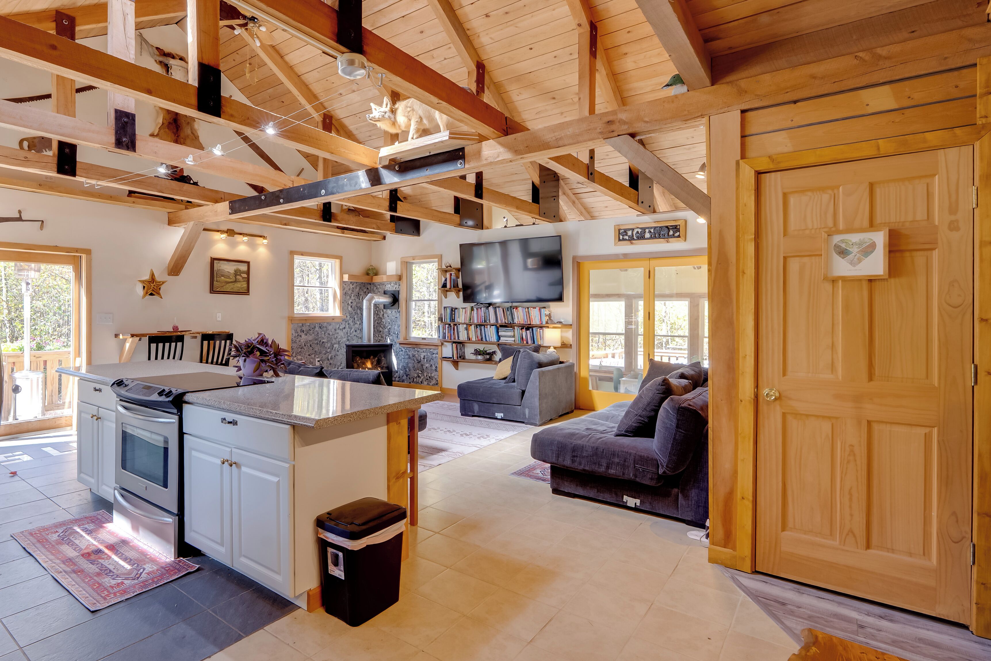 House (1 Bedroom) | Interior