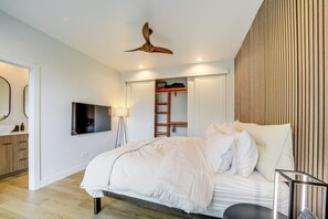 House (2 Bedrooms) | Interior - Modern Cabin Living! Mtn-view Gem in Munds Park (Munds Park)
