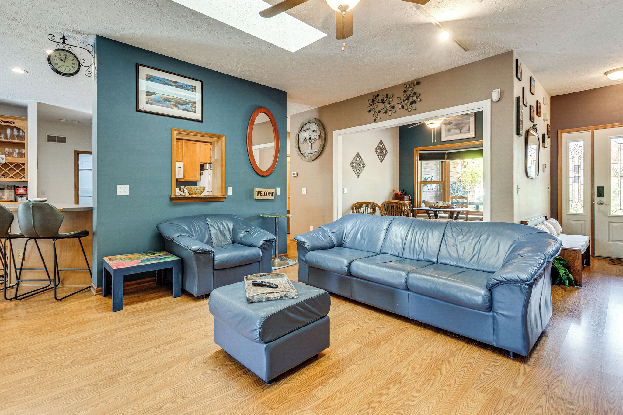 House (4 Bedrooms) | Front of property