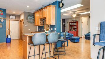 Rumah (4 Bedrooms) | Interior