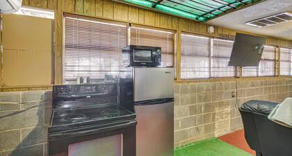 Convenient Studio w/ Private Bar in Odessa