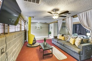 Apartment (0 Bedroom) | Interior - Convenient Studio w/ Private Bar in Odessa (Odessa)