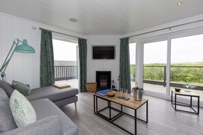 Living area - Dahlia (Redruth)