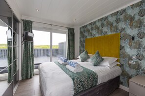 4 chambres, décoration personnalisée, ameublement personnalisé