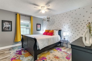 House (4 Bedrooms) | Interior - 9 Mi to Legoland: Family Gem w/ Games Galore! (Winter Haven)