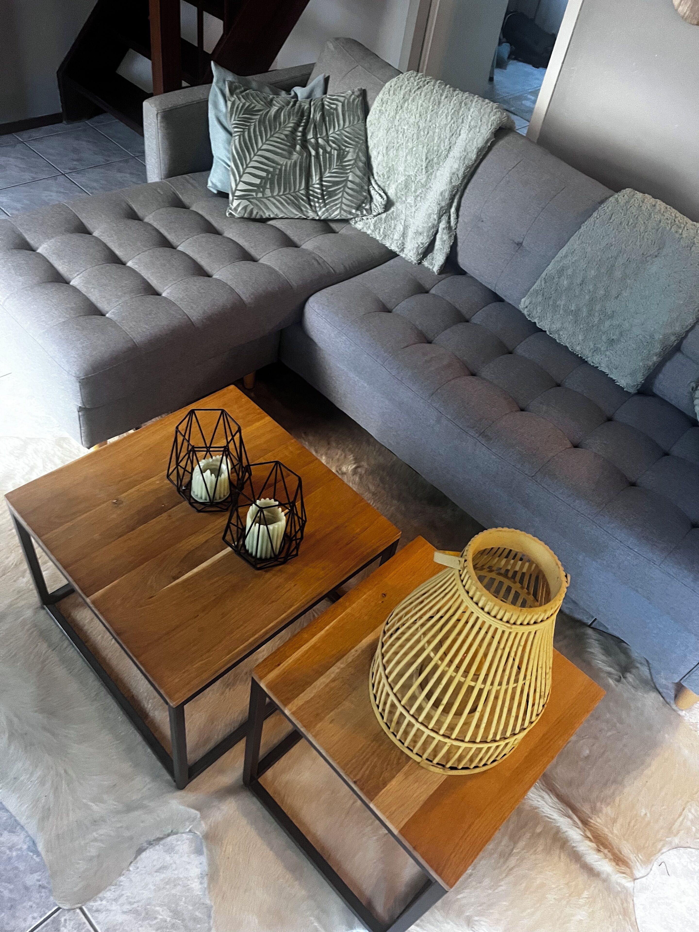 Fernseher, Kamin, Videospiele, Bücher