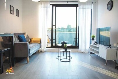 Cloud Loft – A Stylish Romantic Retreat in Hemel Hempstead