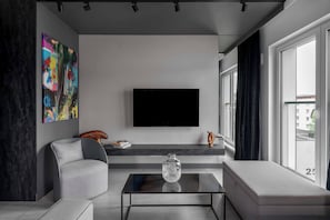 Appartement, balkon | Woonkamer