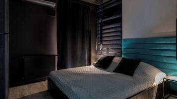 Apartment, Balcony | Iron/ironing board, free WiFi