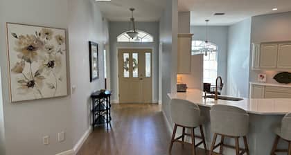 Your happy place starts at the end of this cul-de-sac!