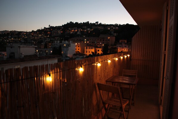 Terrace/patio - "Le Cocon Niçois" Cosy & Bright Studio +Parking (Nice)