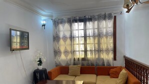 TV - Beautiful house, very comfortable, fully equipped, 500m from the beach, close to everything✅ (Boumerdes)