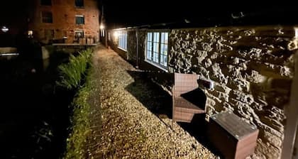 The Mill – Historic Home with Hot Tub, Sleeps 12
