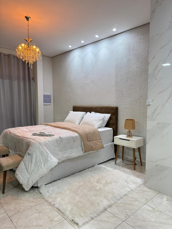 1 bedroom, iron/ironing board, WiFi, bed sheets