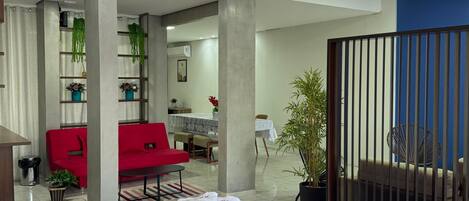 1 chambre, fer et planche à repasser, Wi-Fi, draps fournis