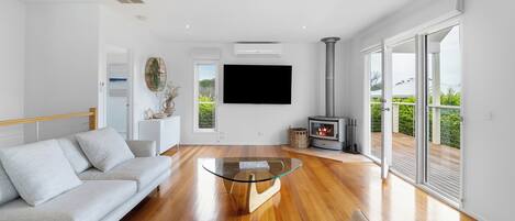 تلفزيون ذكي، مدفأة