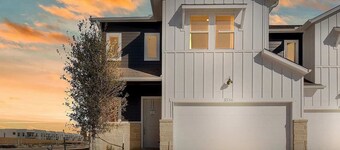 4BR/Pool/Game Loft/Fitness/8 min to Kalahari