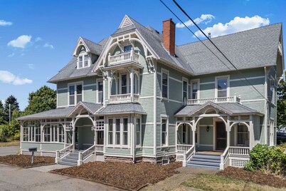Wolfville Manor Acadia Downtown Theater Sauna