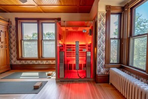 House | 4 bedrooms - Wolfville Manor Acadia Downtown Theater Sauna (Wolfville)