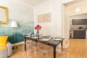 Departamento | Área de sala de estar | Smart TV, Netflix, servicios de streaming y oficina