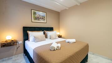 4 makuuhuonetta, silitysrauta/-lauta, Wi-Fi, vuodevaatteet