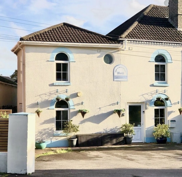 Websters Bed & Breakfast - Salisbury