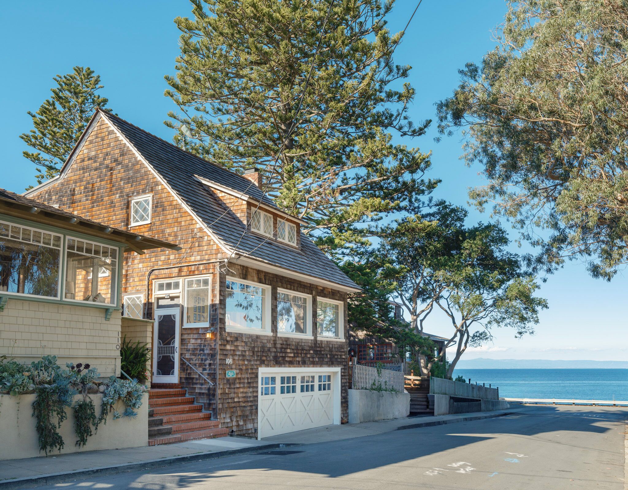 Welcome to 'Lovers Point Whitewater Cottage' ~ Big Bay View!