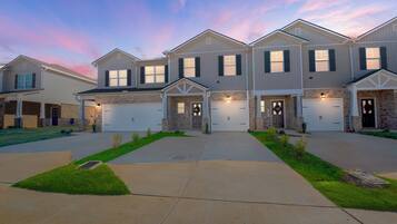 Townhome, 3 Bedrooms | Exterior