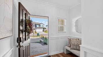 Townhome, 3 Bedrooms | Interior