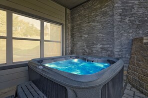 Hytte - 3 soveværelser | Indendørs spabad