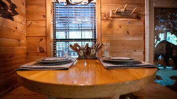 Huisje, 1 slaapkamer | Dineren