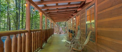 Cabin, 1 Bedroom | Terrace/patio