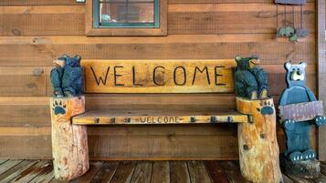 Cabin, 1 Bedroom | Interior