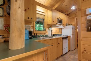 Cabin, 1 Bedroom | Private kitchen | Coffee/tea maker, toaster