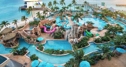 Margaritaville Sunset Two Bedroom Suite with Jacuzzi