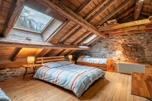 2 chambres, fer et planche à repasser, Wi-Fi