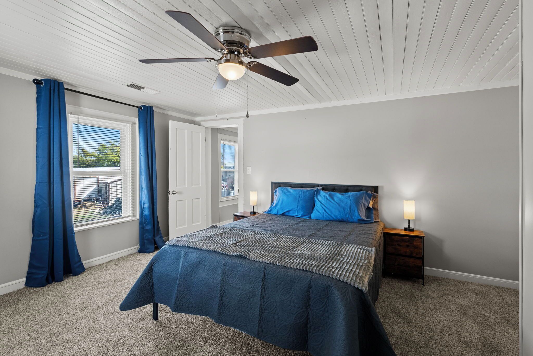 3 habitaciones, internet y ropa de cama 