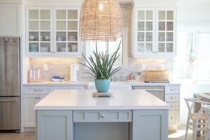 Fridge, microwave, oven, stovetop - 717 O-Luxury oceanfront beach house in Silverstrand Beach, Oxnard Ca (Oxnard)