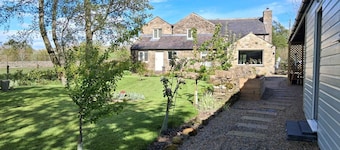 Starry Stables. A secluded Retreat in an Area of Outstanding Natural Beauty