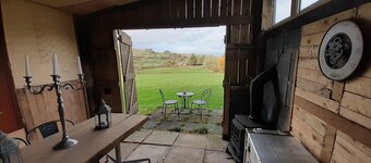 Starry Stables. A secluded Retreat in an Area of Outstanding Natural Beauty