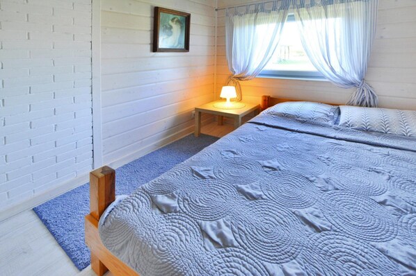 Hus | 4 sovrum, unika möbler och sängkläder