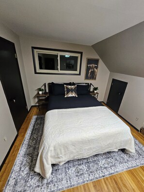 3 bedrooms, iron/ironing board, travel cot, free WiFi